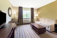 Super 8 by Wyndham Perry Hotels in Perry