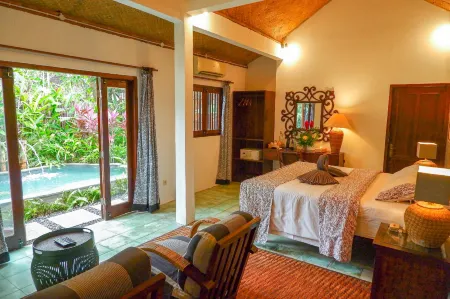 D'Omah Yogya Hotel Отели в г. Sewon