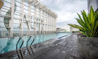 High Floor Suasana Suites 5 in JB City with WiFi
