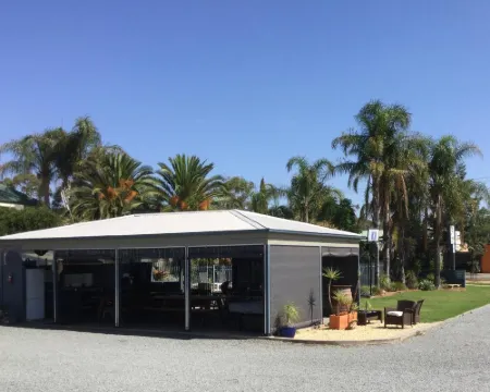 Sunrise Motel Hotels in Barooga