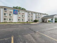 Motel 6 Lawrence, KS Hotels in Douglas County