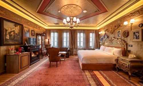 BEY House Royal Hotel