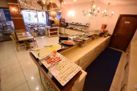 Grand Anzac Hotel - breakfast