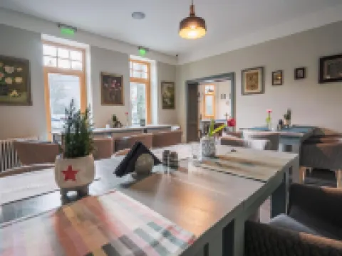 コナクル トルツブルク ブランのホテル