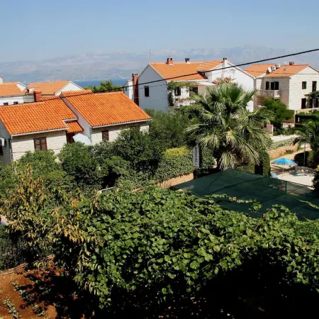 Apartments Valerija