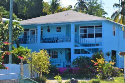 Ellen Bay Cottages Hotel a 