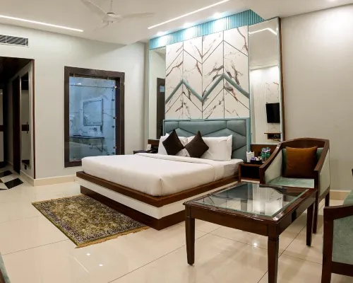 Hotel Leela Grande Hotels in Karnal