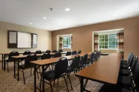 Microtel Inn & Suites by Wyndham Carrollton