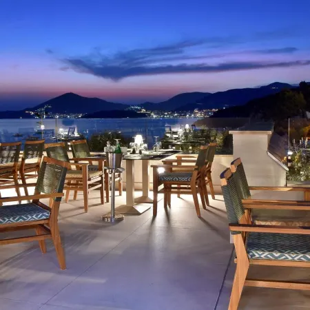 Maestral Resort & Casino