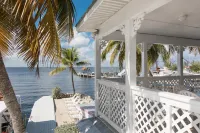 Amoray Dive Resort - Meerblick