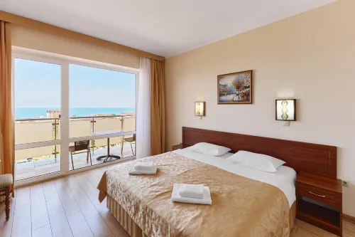Grace Amaliya Hotel - 수영장