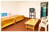 Goroomgo Snow View Guest House Kausani Hotels in Kausani