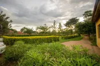 nv fort lugard hotel - Homestays