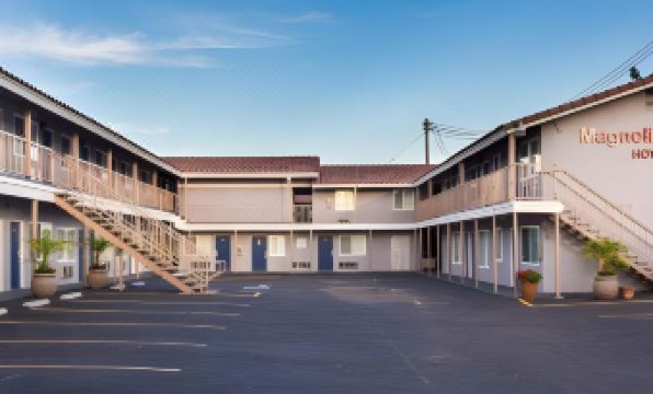 Magnolia Tree Hotel-Maingate/Anaheim Convention Center