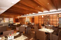 Chrysoberyl Hotel and Convention Centre