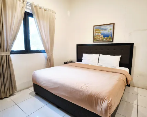 Hotel the Radiant Hotel di Kecamatan Beber