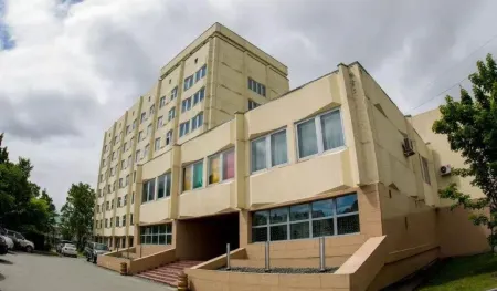 Лада Отели рядом с достопримечательностью «Памятник А.П. Чехову»