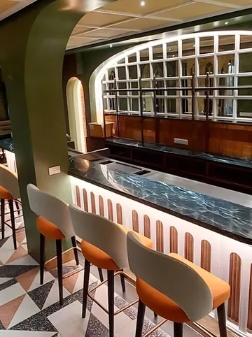 รูปภาพของบ้านชาติ