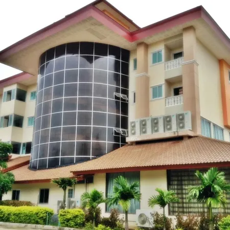 Butnamtong Hotel