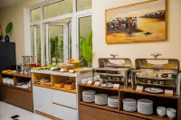 Hoi An Merrily De Art Hotel - breakfast