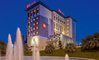 Ibis Adana