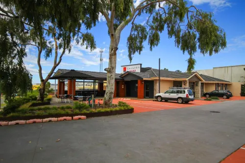Gallery Hotel