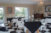 Bri-Shel Manor B&B - Boutique