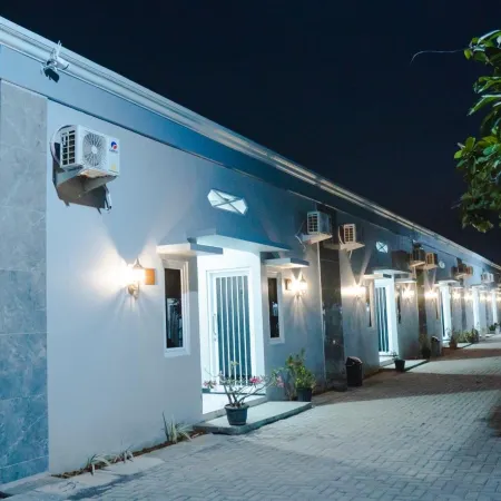Sitiinggil Guest House Syariah Hotels in Tegal City