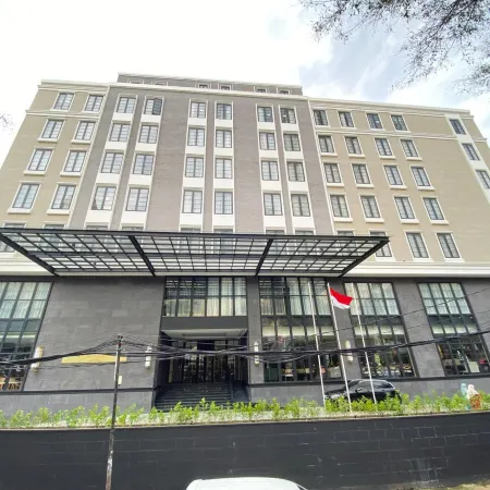 Maia Hotel Jakarta Отели рядом с достопримечательностью «Торговый центр Thamrin City»