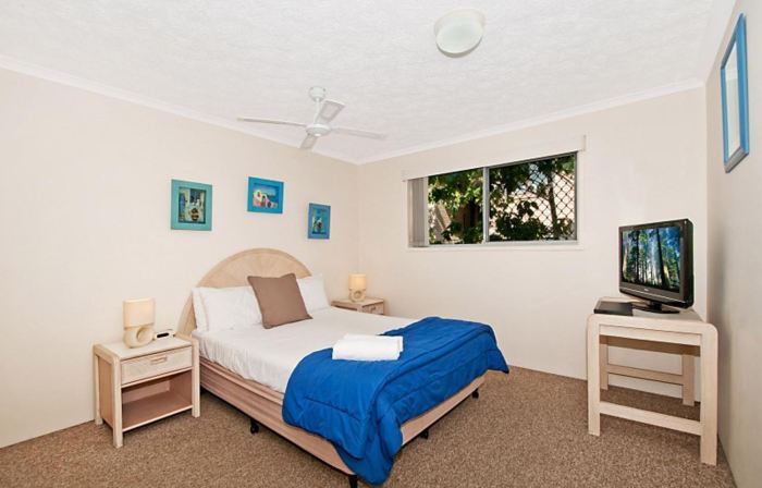 Champelli Palms Apartments