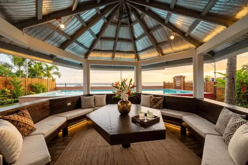 Utopia Beachfront Vacation Club - Ocean View