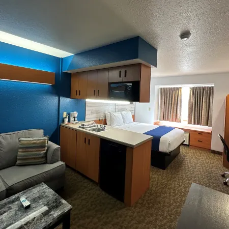 Microtel Inn & Suites by Wyndham Tomah