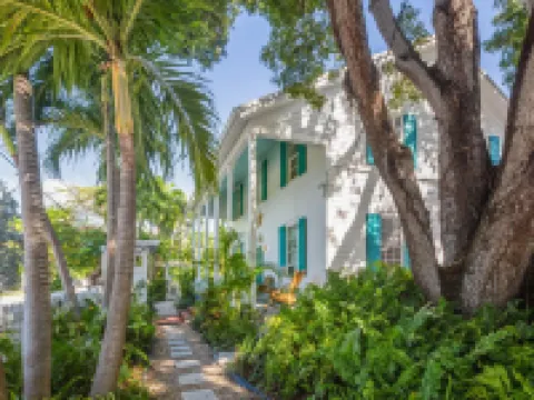 Kona Kai Oasis Hotels in Key West