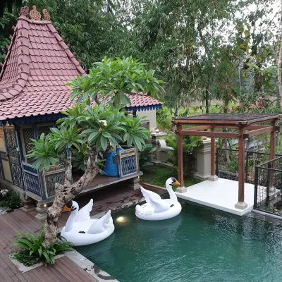 Ubu Villa Donolayan Hotell i Donoharjo