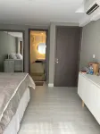 Staycation Cozy High Floor 3BR Apartment in Medan City Centre Hotels in Perintis
