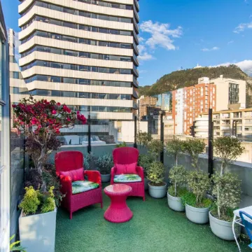 Hotel Regina Отели рядом с достопримечательностью «Музей золота»
