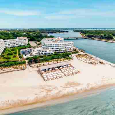 Hôtel La Plage 5 étoiles, La Grande-Motte Hotel Exterior