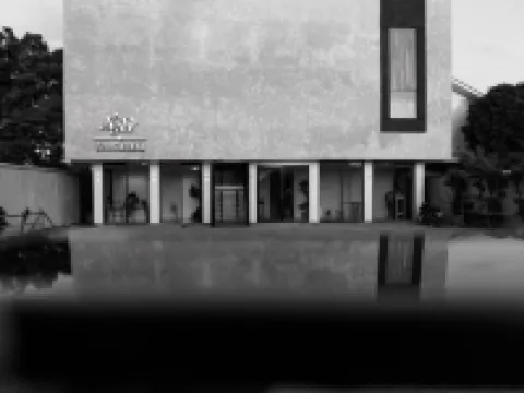 納普77 三帕蘭酒店