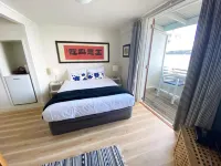 Mangonui Waterfront Apartments Hotels in 