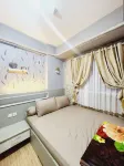 2 Bedrooms Luxury Apartment at Gunawangsa Manyar By Starlight Hotels in Sukolilo