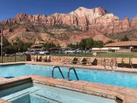 Bumbleberry Inn Hotels near Zion National Park