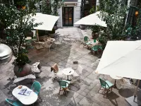 Coco Hotel Hotels near Istedgade