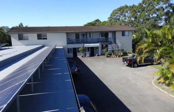 欣德拉汽車旅館