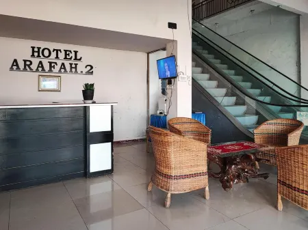 RedDoorz @ Arafah Hotel 2 Sungai Penuh Kerinci Отели в г. Dusun Baru Semurup