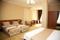 Dioskuria Hotel โรงแรมใน