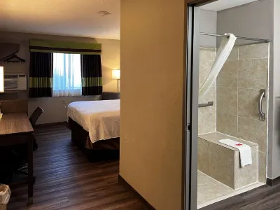 Econo lodge Hotels near Fayetteville Pain Center