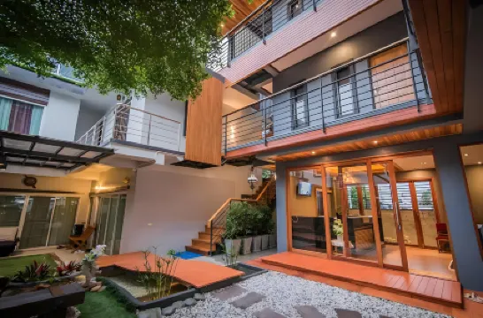 清萊水晶球床和睡眠酒店