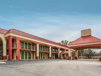 Quality Inn Hotels in Smith County