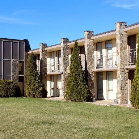 Econo Lodge Inn & Suites Brookings