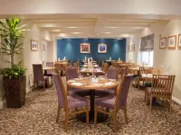 Wheatlands Lodge Hotel Отели рядом с достопримечательностью «Парк Нейвсмайр»